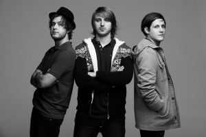 332323_270091866392805_1196530562_o